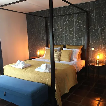 Quinta De Mocamedes - Turismo De Habitacao *