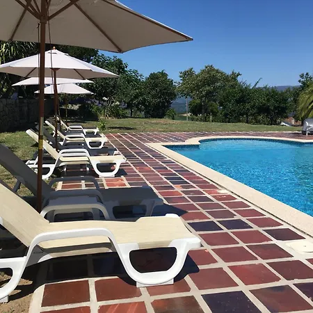 Quinta De Mocamedes - Turismo De Habitacao Hotel *